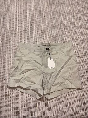 PRANA Women's Stretch Zion Halle Short Size 14 In Stoned